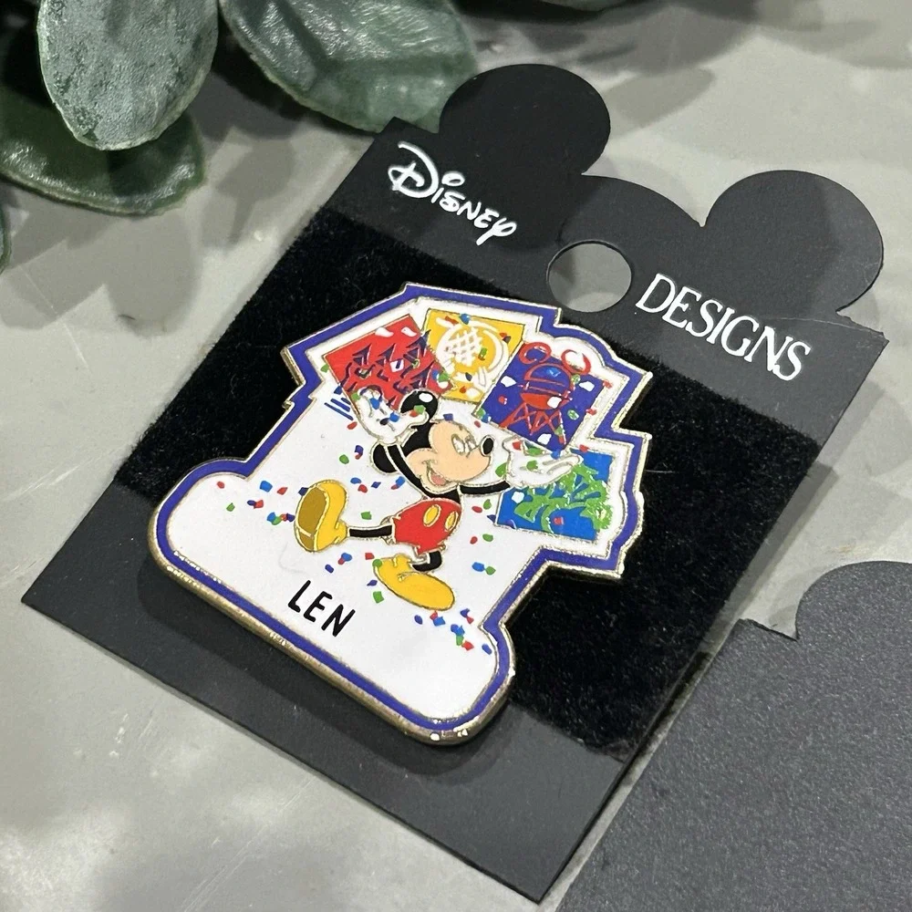 Disney Personalized‎ Enamel Souvenir Lapel Name Pin 